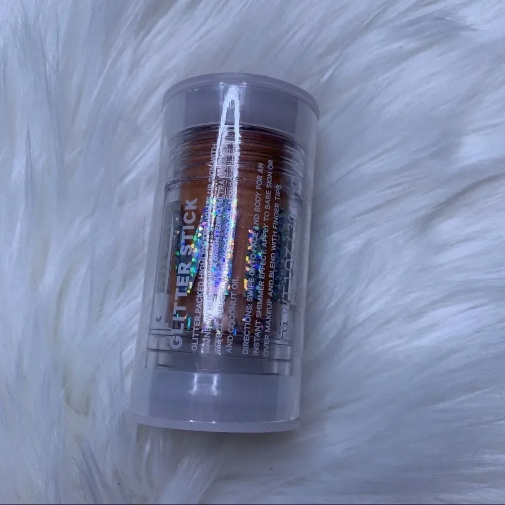 Milk Makeup Glitter Stick Trance Highlighter - Picture 6 of 7